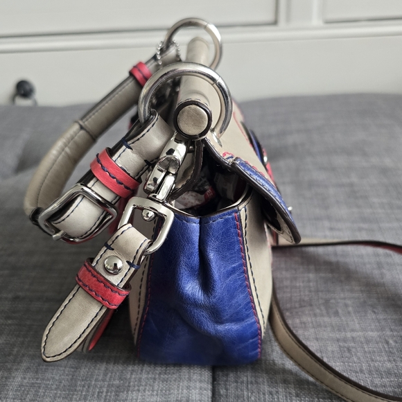 Coach Limited Edition Mini Willis Legacy Crossbody Bag - Picture 5 of 9